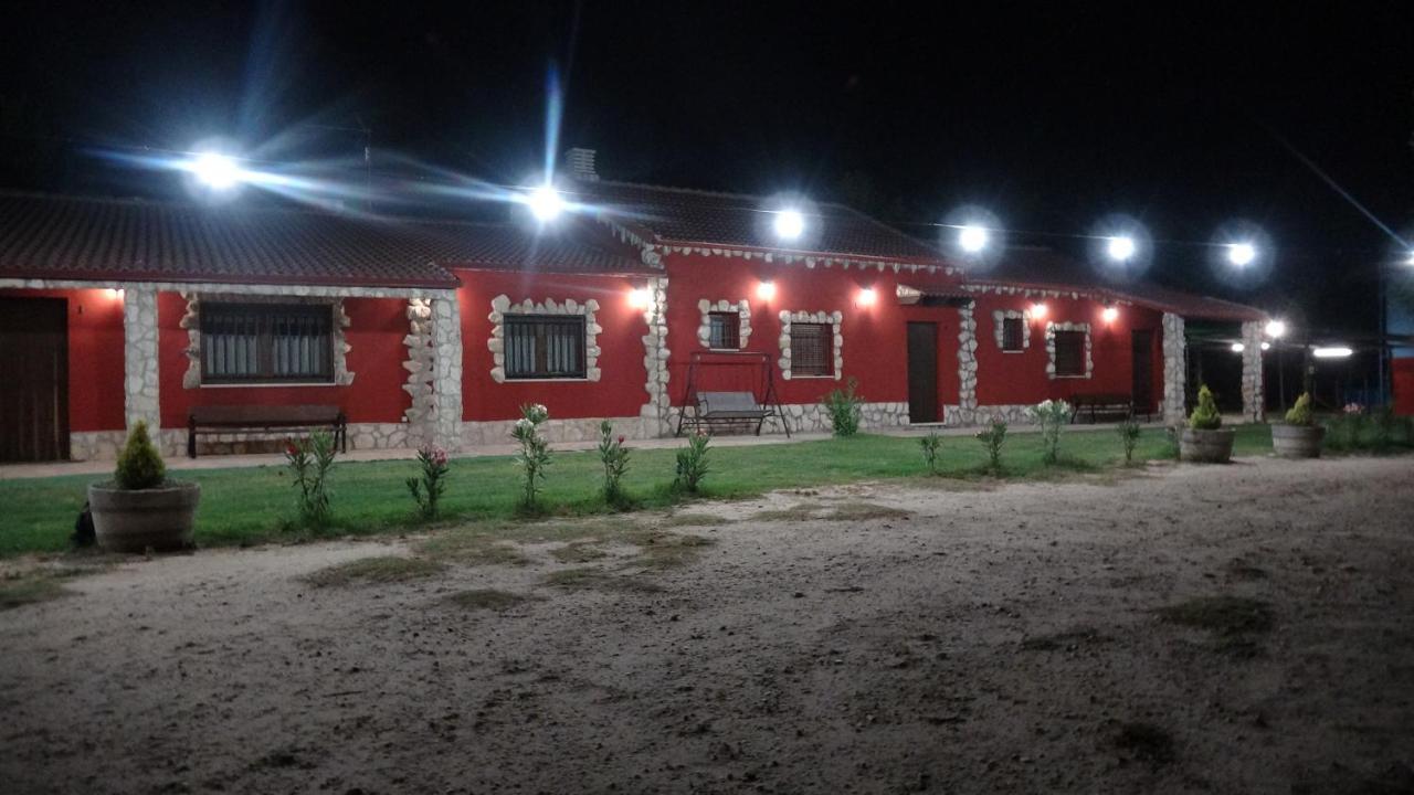 Finca Entrevinedos De Bodegas Marcos Peñafiel Екстериор снимка