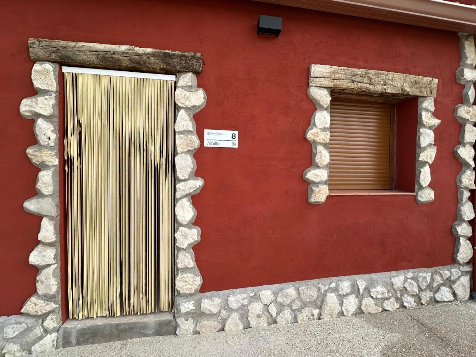 Finca Entrevinedos De Bodegas Marcos Peñafiel Екстериор снимка