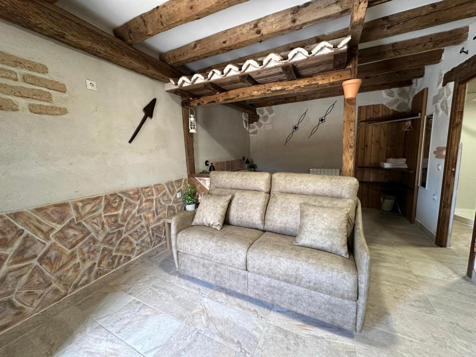 Finca Entrevinedos De Bodegas Marcos Peñafiel Екстериор снимка