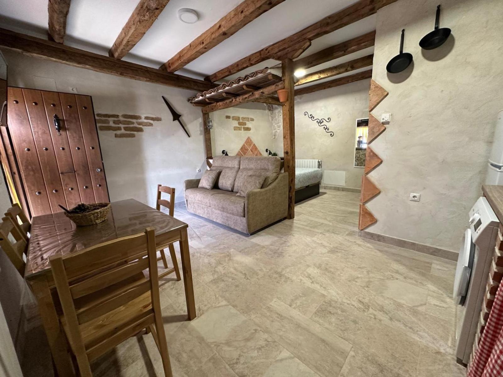 Finca Entrevinedos De Bodegas Marcos Peñafiel Екстериор снимка