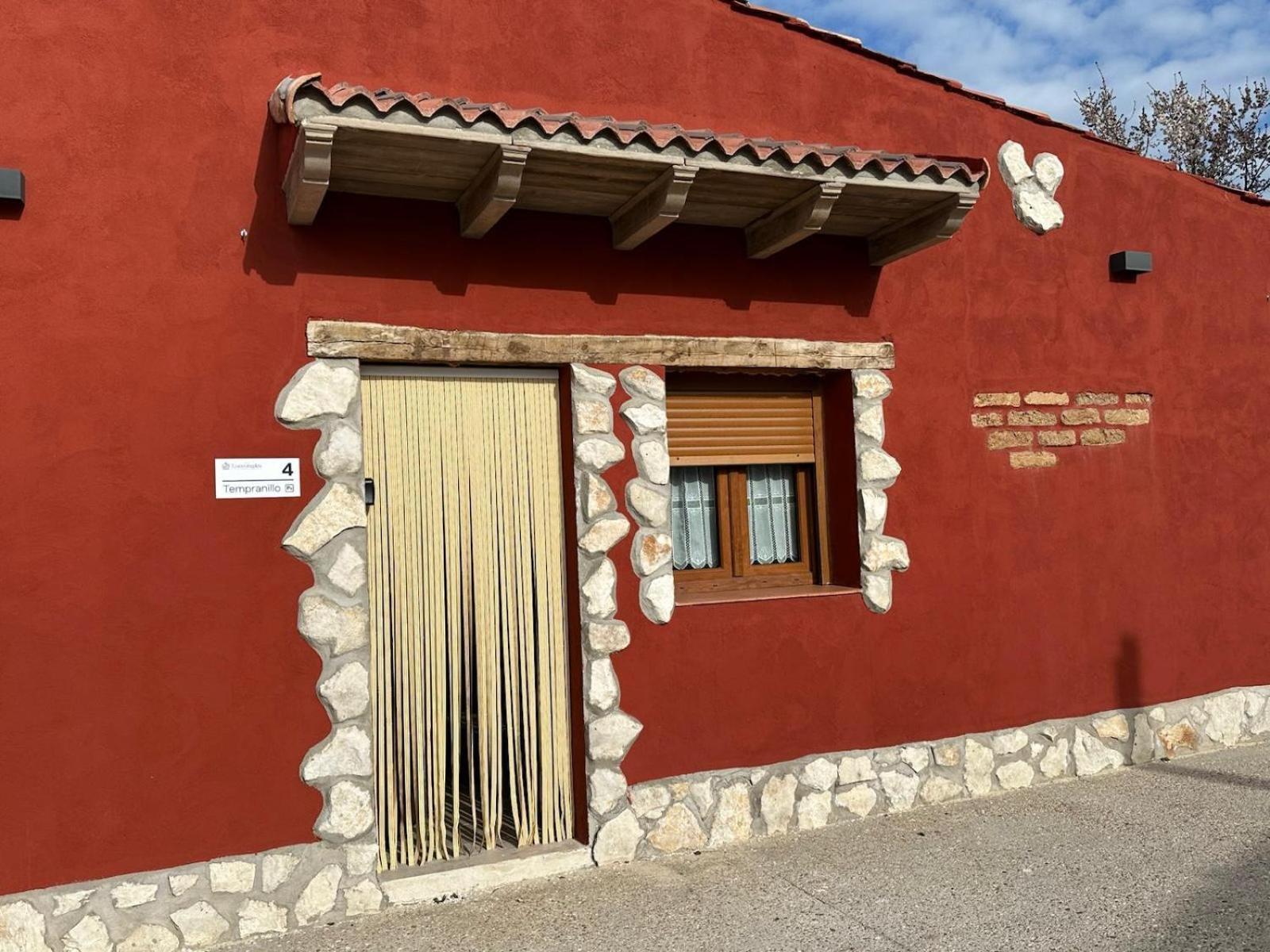 Finca Entrevinedos De Bodegas Marcos Peñafiel Екстериор снимка